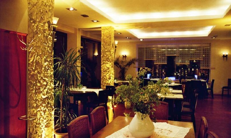 Hotel Am Rosenberg Бад-Дрибург Экстерьер фото